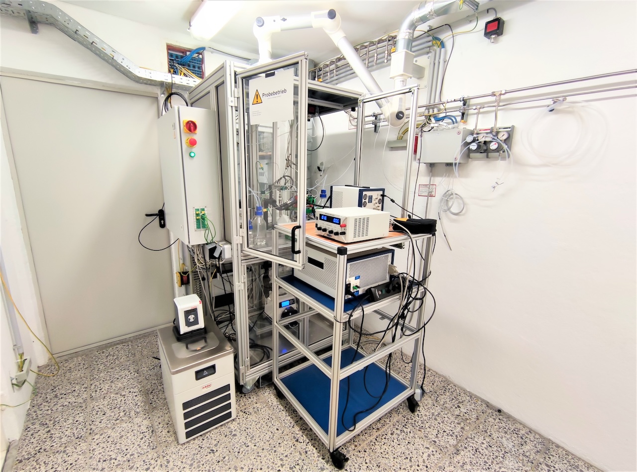 Electrolysis single cell 